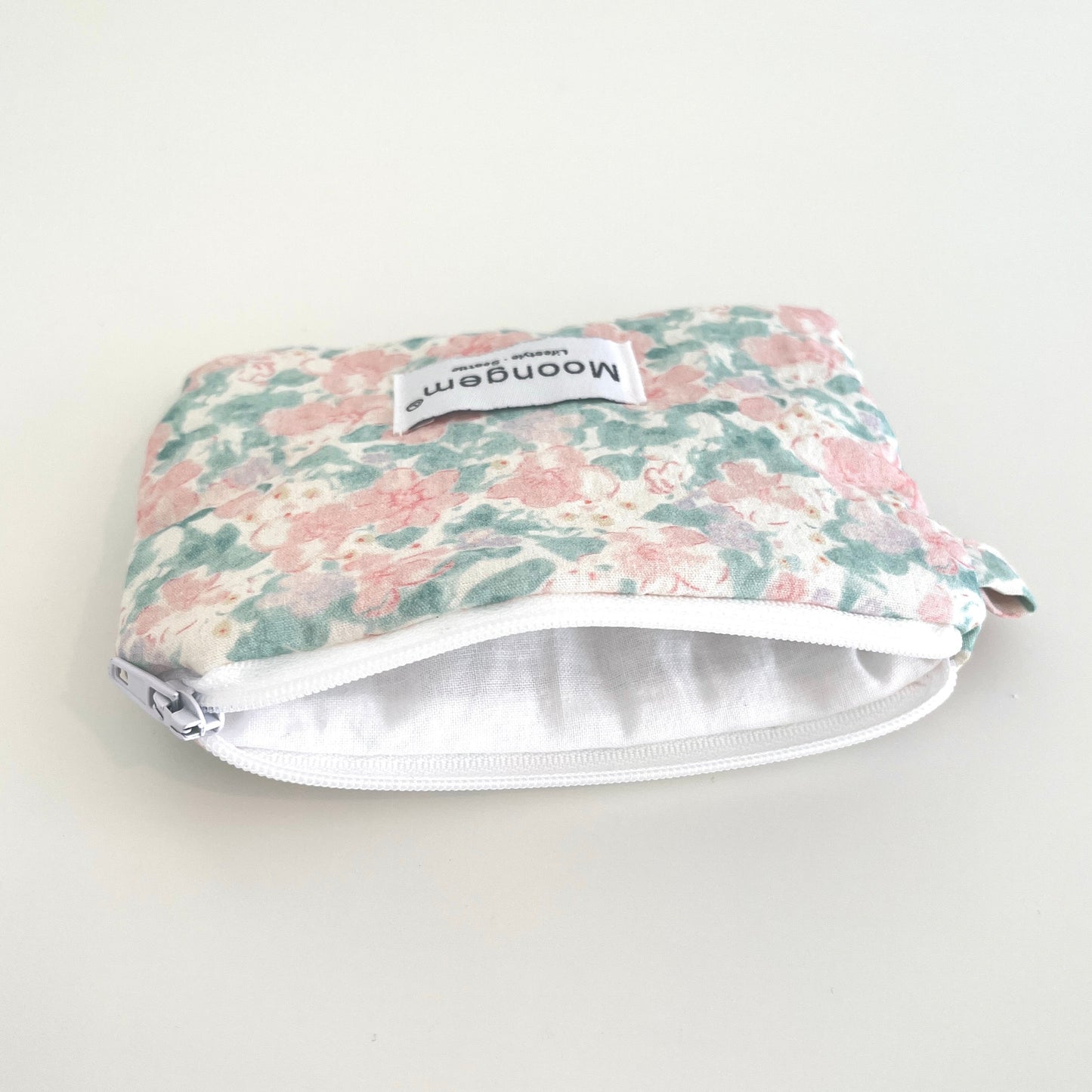 Flat Pouch Pastel Pink Green Floral