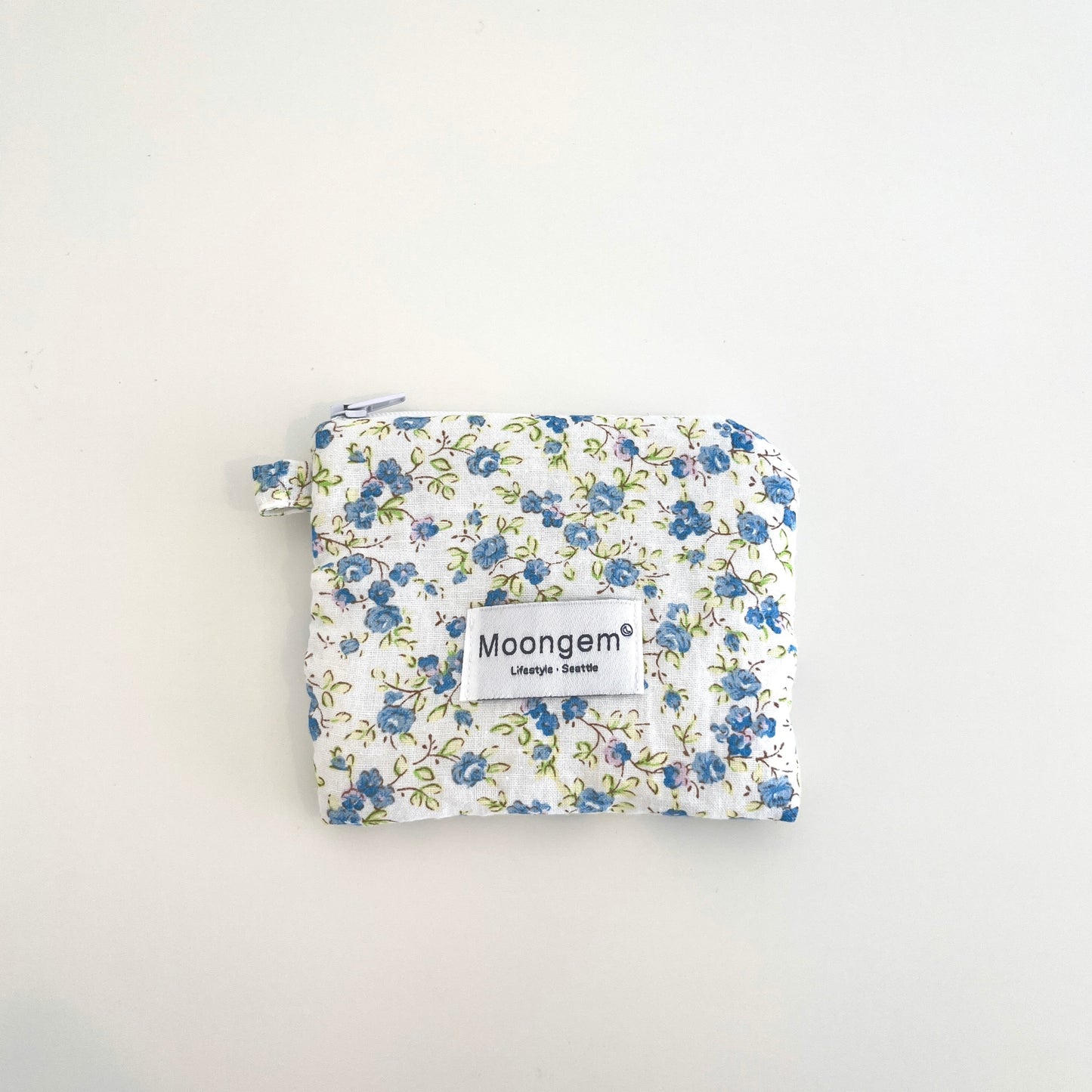 Flat Pouch Blue Rural Floral