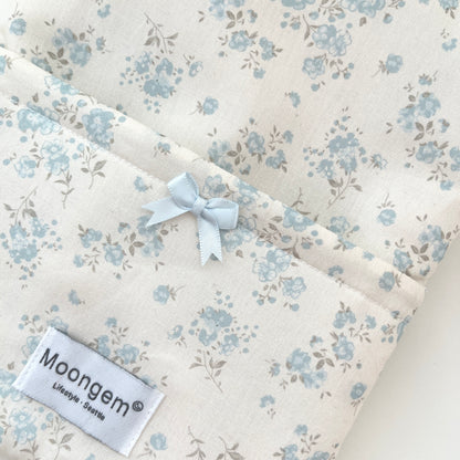 Book & Kindle Sleeve - Baby Blue Floral