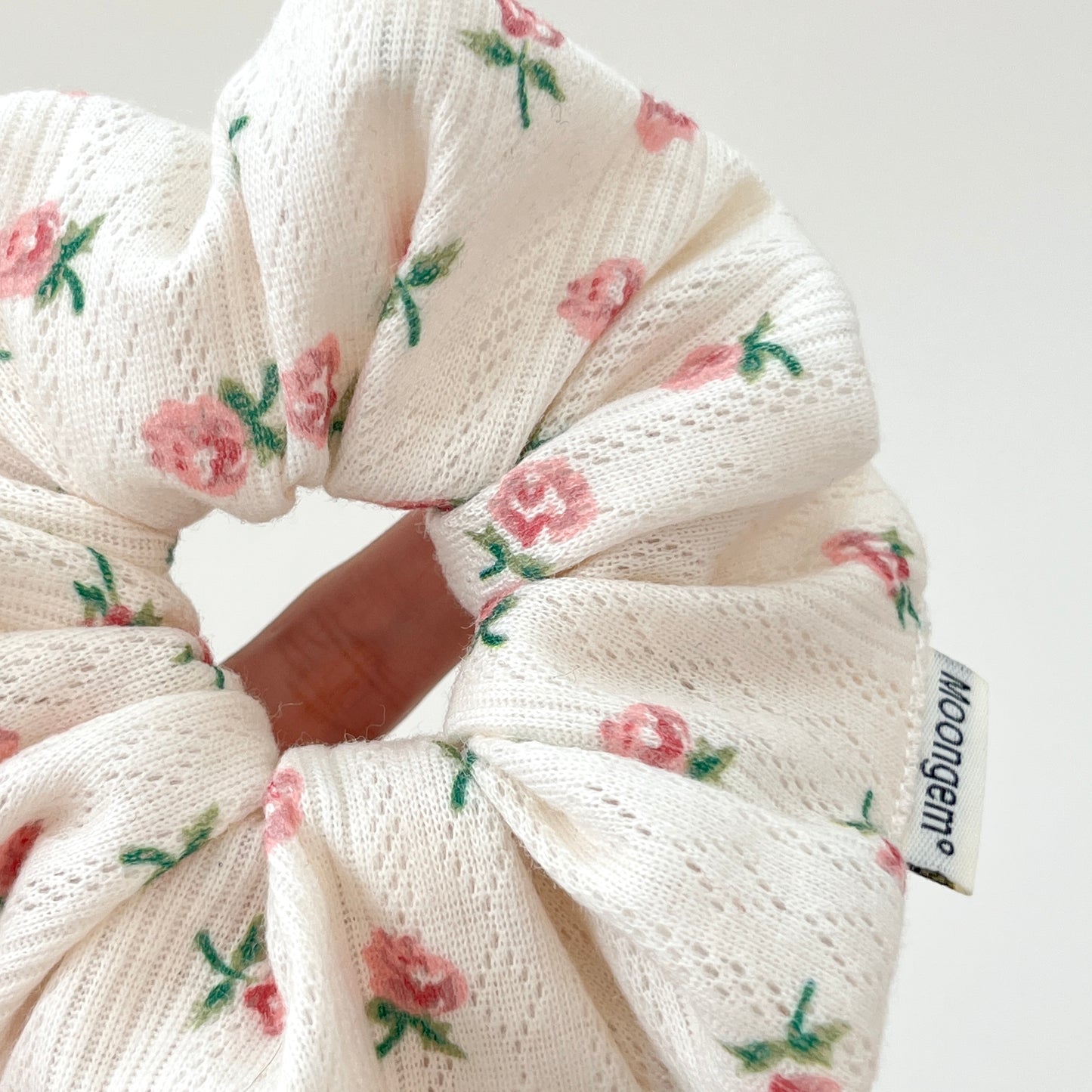 Medium Scrunchie Pink Floral